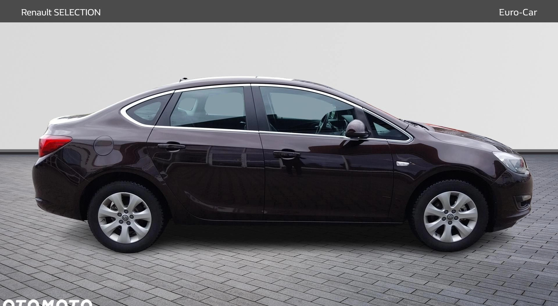 Opel Astra cena 39700 przebieg: 194300, rok produkcji 2017 z Różan małe 172